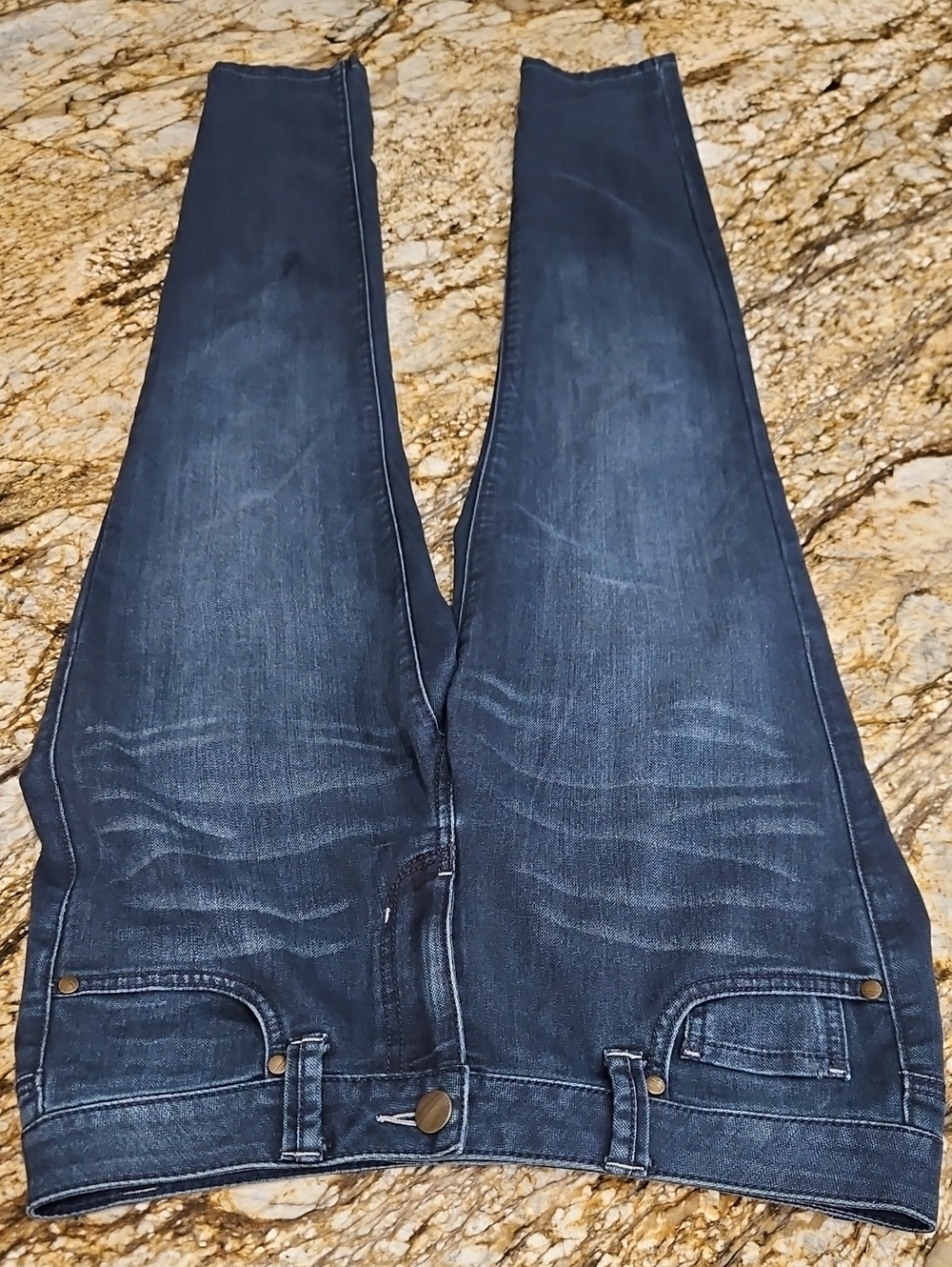 CABI Women'sDark Blue Men's Slim Fit Jeans. Size 6 Inseam 3p" Rise 8.5"